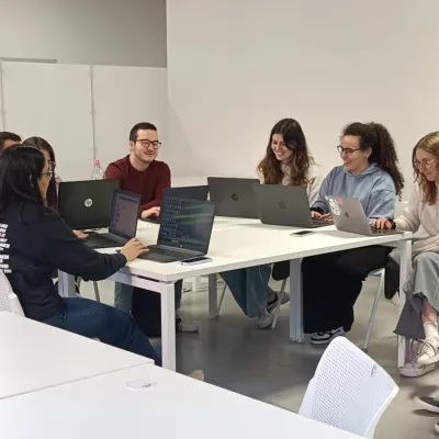 Diventa un pioniere dell'educazione digitale con Talents for Future